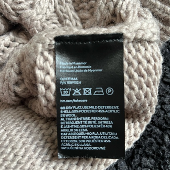 Cropped turtleneck from H & M - Picture 5 of 5